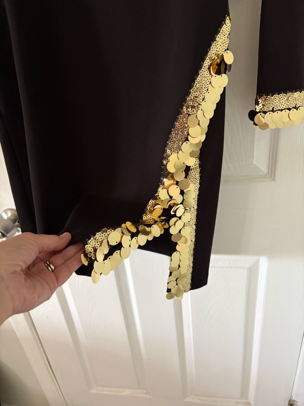 Vince Camuto Black Gold Sequin Mini Dress NWT Holiday Party NYE Size 8 - Picture 8 of 10